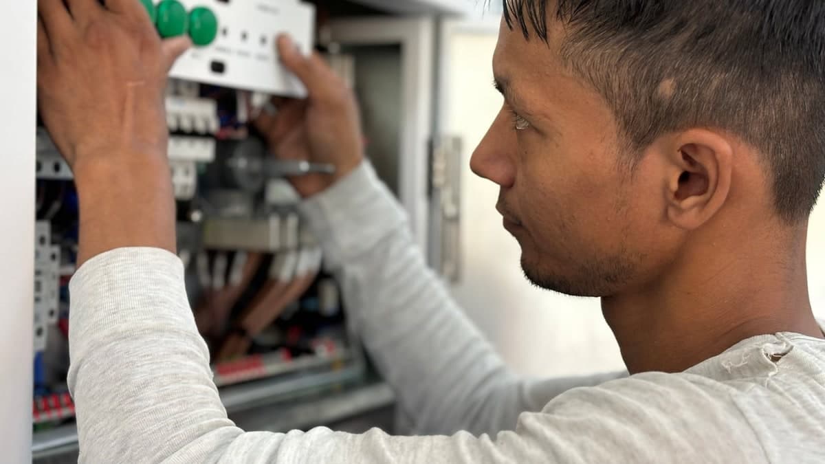 Relés de proteção para eletricistas industriais